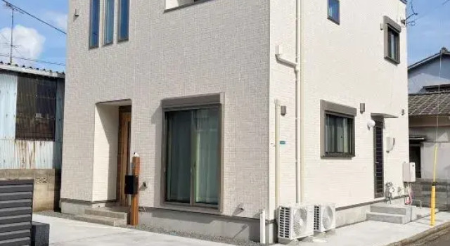 Yume House, Prenota Hotel Matsuyama Ehime