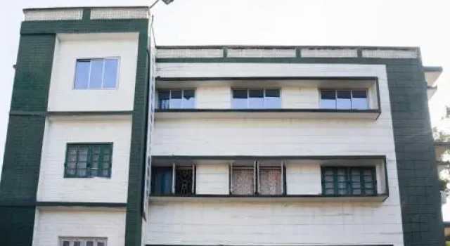 Uttaran Royal Guest House, Buchen Sie Pension Agartala Tripura