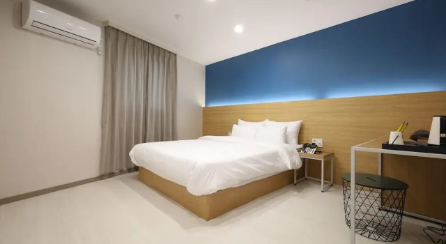 Номер Standard Calm Rest Hotel Gimhae