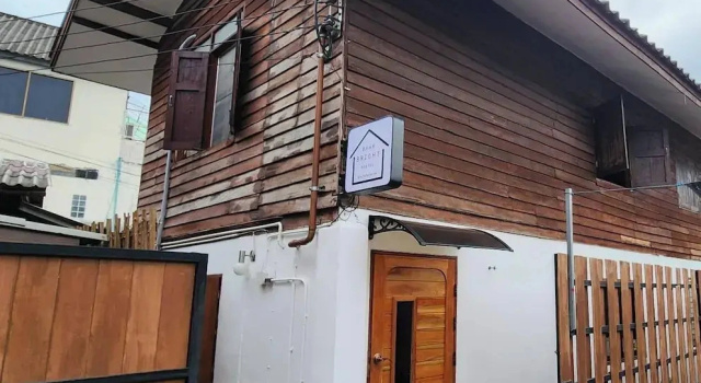 Baan Bright Hostel, Забронировать Хостел Хостелы Чиангмай, рядом с Consulate - General of Japan in Chiang Mai, Хостел