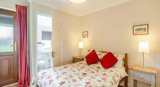 Peartree Cottage, Varaa Lomakoti Mökit kohteessa Merseyside, Mökki