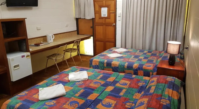 Deluxe Zimmer Commercial Hotel