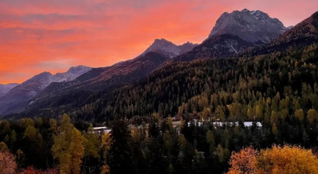 Tulai D74, Book Hotel Scuol Grisons