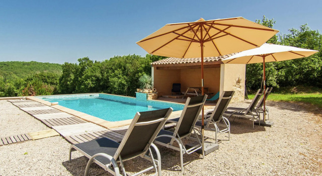 Peaceful Villa in Calamane with Private Swimming Pool, Rezerwuj Willa Hotele 3-gwiazdkowe w Calamane, 3*