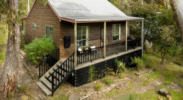 Коттедж Country Lane Cottage