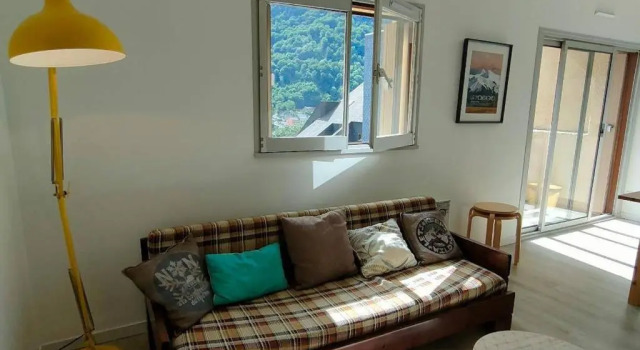 Appartement Cauterets, 1 pièce, 4 personnes - FR-1-234-242, Rezervasyon Daire Pyrenees National Park otoparklı oteller, Otopark
