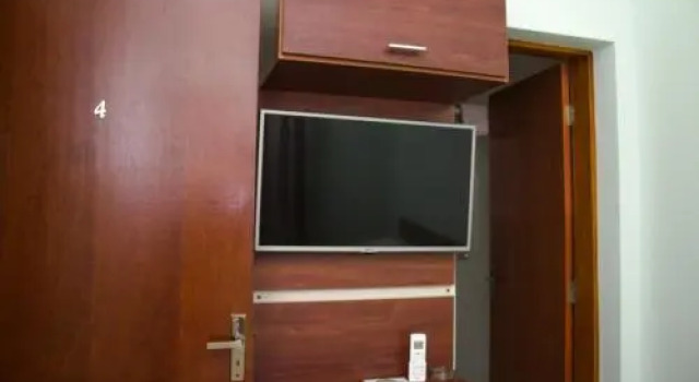 Pousada Monte Oliveira, Забронировать Отель Отели Апаресида с парковкой, рядом с Aparecida Bus Station, Парковка