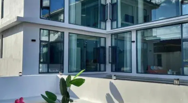 Li Xiangjia Designer Collection Homestay (Lijiang Ancient City Store), Prenota Hotel Hotel a Lijiang con piscina, Piscina