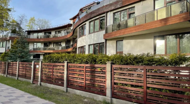 5th Line Apartment, 300m to the beach, Prenota Appartamento Hotel a Vidzeme con parcheggio, Parcheggio