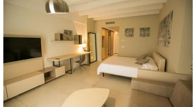 Полулюкс с балконом и с видом на озеро Ca Barbini Resort