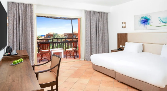 Двухместный номер Superior с балконом и с видом на море Pickalbatros Villaggio Resort - Portofino Marsa Alam