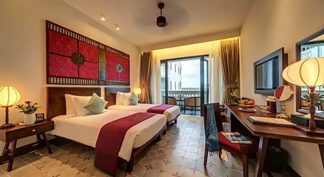 Номер Deluxe с видом на реку RiverTown Hoi An Resort & Spa