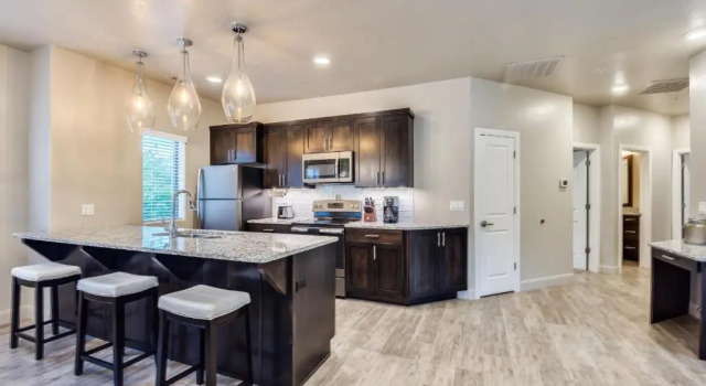 Апартаменты Watchman Villas