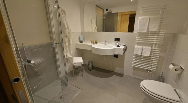 Standard Familie Zimmer Hotel Bucaneve