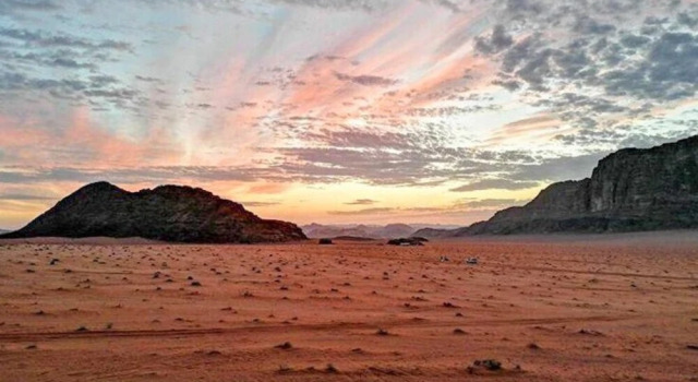 Wadi Rum Hikers & Jeep tours