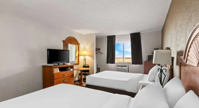 Четырёхместный номер Standard Quality Inn Sidney I-80
