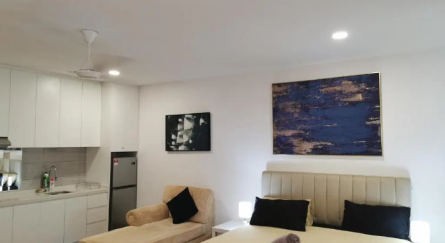 Апартаменты c 1 комнатой Apple Home 2 at Menara Simfoni, King Size Bed, Cheras, Nexflix, Wifi, Parking