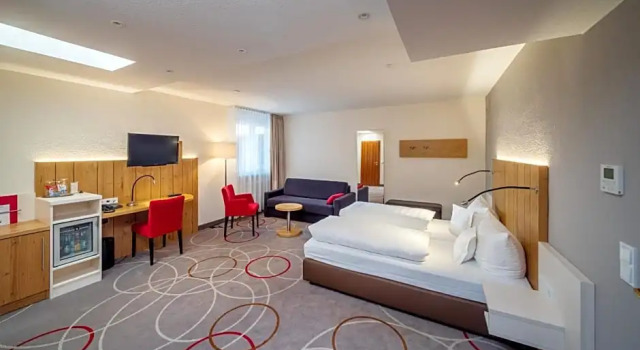 Номер Deluxe Hotel Zum Goldenen Ochsen am Schlossgarten