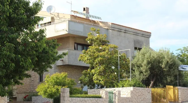 Apartments Kardum