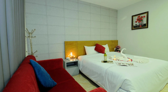 Lavie en Rose Coffee & Spa Hotel, Забронировать Курортный отель Курортные отели Вунгтау, рядом с Christ of Vung Tau, Курортный отель