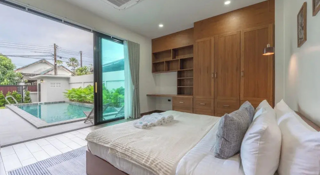 Pool Villa Near Laguna Golf Beaches V226