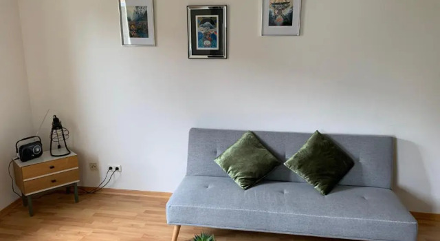 Апартаменты Live easy with balcony,Netflix, quiet, close to Football stadium, direct train connection, Espresso maker