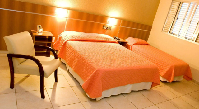Hotel Bernal, Забронировать Отель Итиютаба Минас-Жерайс