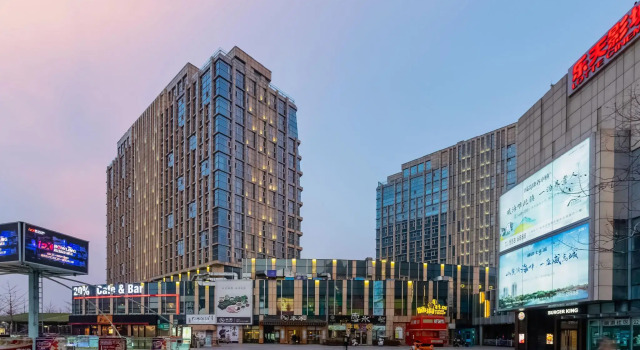 Lavande Hotel Weihai Weigao Plaza, Prenota Hotel Hotel a Shandong con parcheggio, Parcheggio