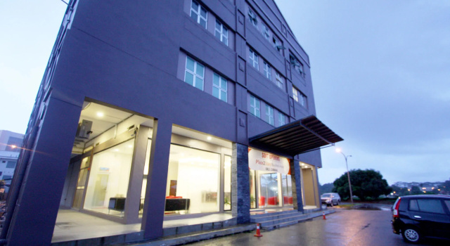 Place2Stay Business Hotel - Waterfront