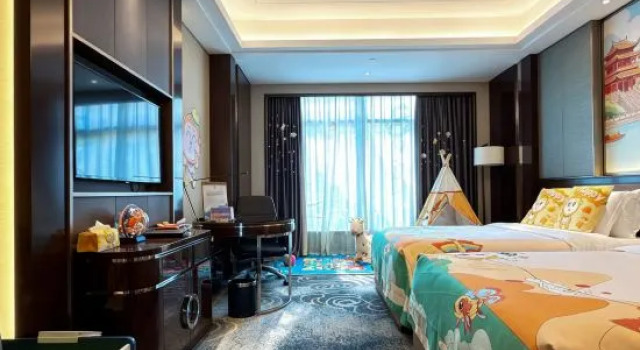 Familie cort the Star Hotel