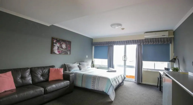 Bayview Hotel Woy Woy, Book Hotel Woy Woy Central Coast