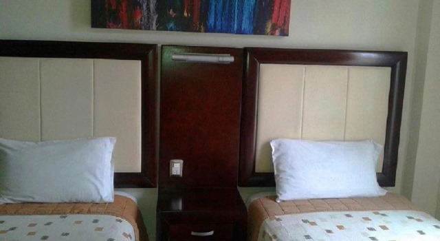 Hotel Grand Colonial, Забронировать Отель Отели Дуранго 3 звезды, рядом с Pancho Villa Museum, 3*