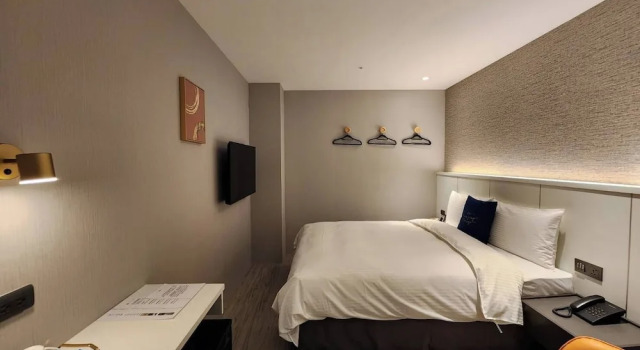 Fun Stay Inn Ximen