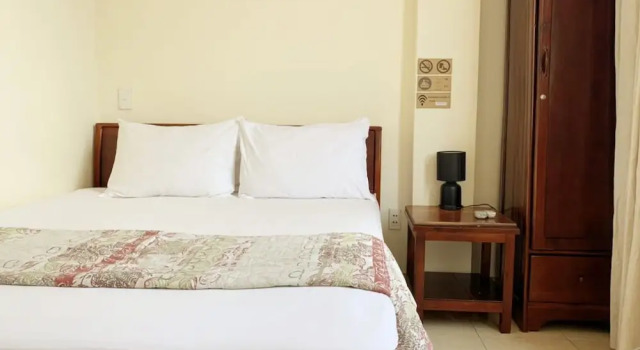Vien Dong Hotel