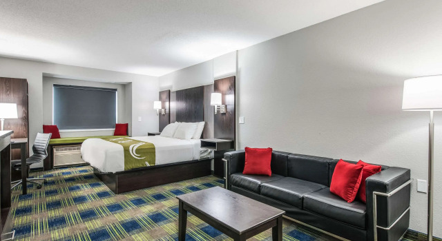Двухместный люкс Quality Inn Owatonna near Medical Center