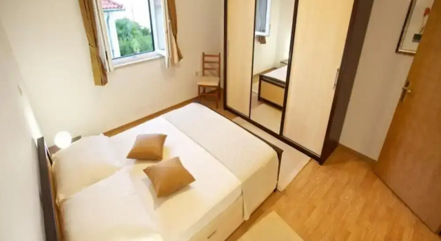 Apartments Villa Grlica - One Bedroom Apartment With Balcony and Garden View
