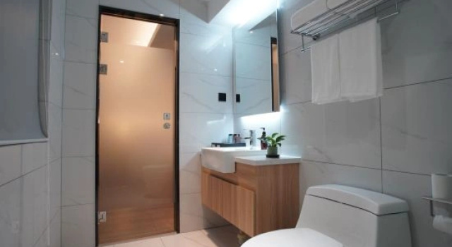 H Hotel (Beijing Fengtai Railway Station), Rezerwuj Hotel Hotele w Pekin z parkingiem, Parking