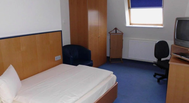 Hotel Kattenbusch Economy, Забронировать Отель Люденшайд 