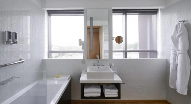 Люкс c 1 комнатой Four Points by Sheraton Venice Mestre