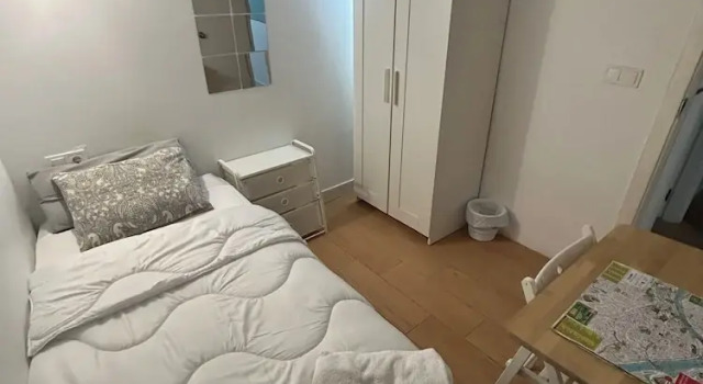 Вилла Airbhouse Private Rooms & Apartments