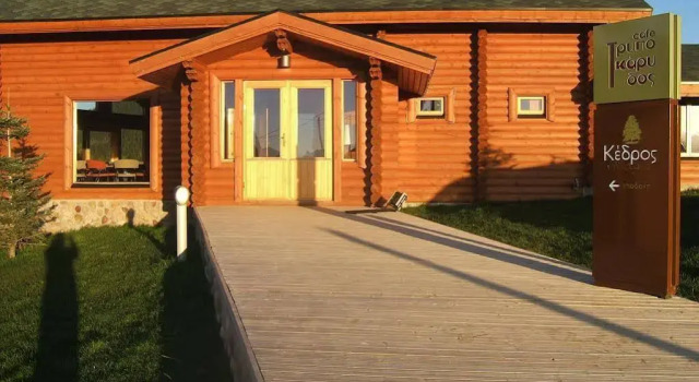 Kedros Village, Забронировать Отель Карпениси Karpenision Ski