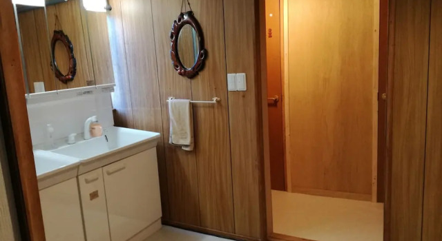 Кровать в общем номере Yagishiri Guesthouse Yasundeke -Hostel