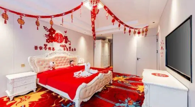 Люкс Business Hohhot Bolun Hotel (E-commerce Center Kongjiaying Subway Station)