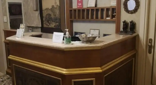 Locanda Cà Le Vele, Забронировать Отель Каннареджо Венеция, рядом с Accademia Bridge