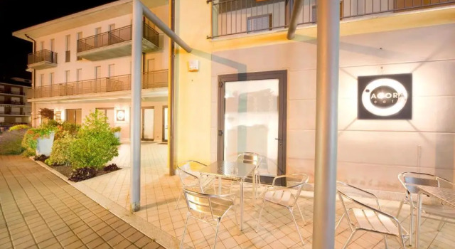 Agorà Hotel, Prenota Hotel Calamandrana Monferrato