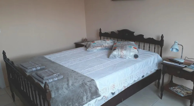 Mini Hostel Nota 10 Camboriú, Забронировать Хостел Хостелы Камбориу, рядом с Пляж Прайя-дус-Аморес, Хостел