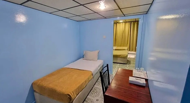 Трёхместный номер West Hotel