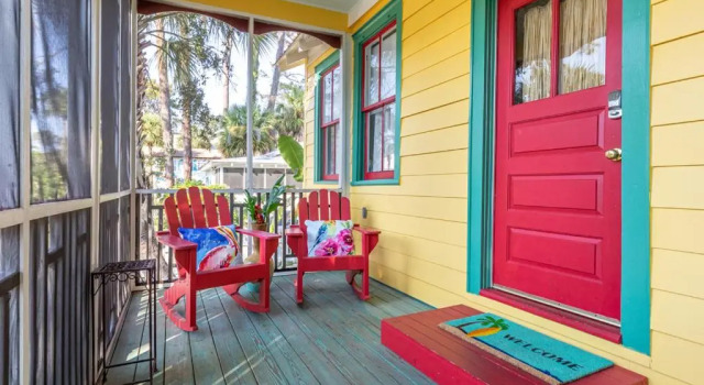 Коттедж с 2 комнатами Coastal Soul Cottage