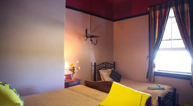 Boorowa Hotel, Забронировать Отель Бурова 