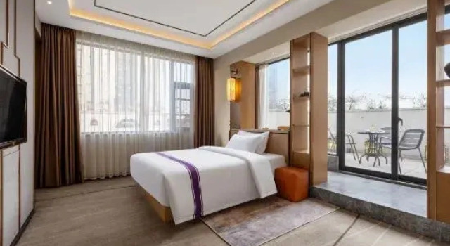 Люкс Donghu Collection Hotel